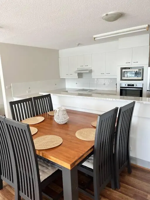 Beach Side Cotton Tree Family Friendly Resort Maroochydore Apartamento