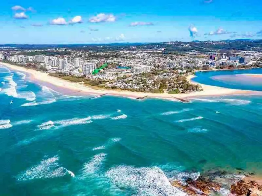 Beach Side Cotton Tree Family Friendly Resort Maroochydore Appartamento